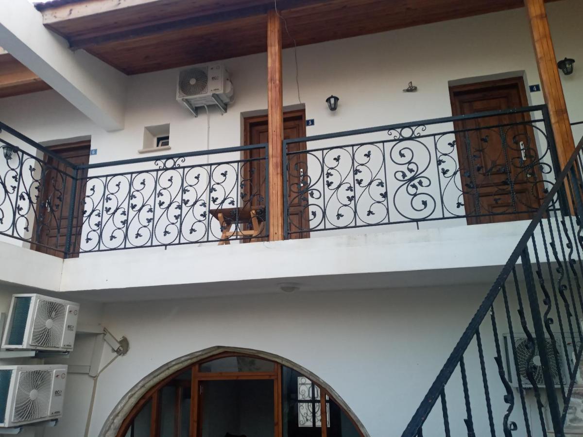 Arsione Guest House Famagouste Extérieur photo