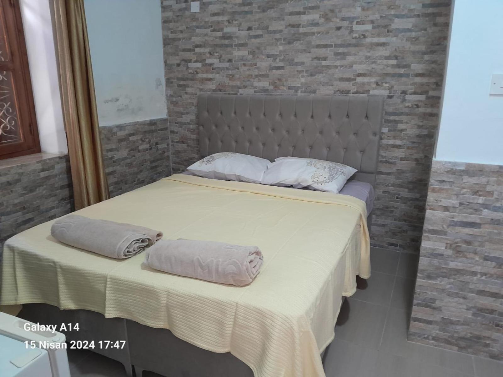 Arsione Guest House Famagouste Extérieur photo
