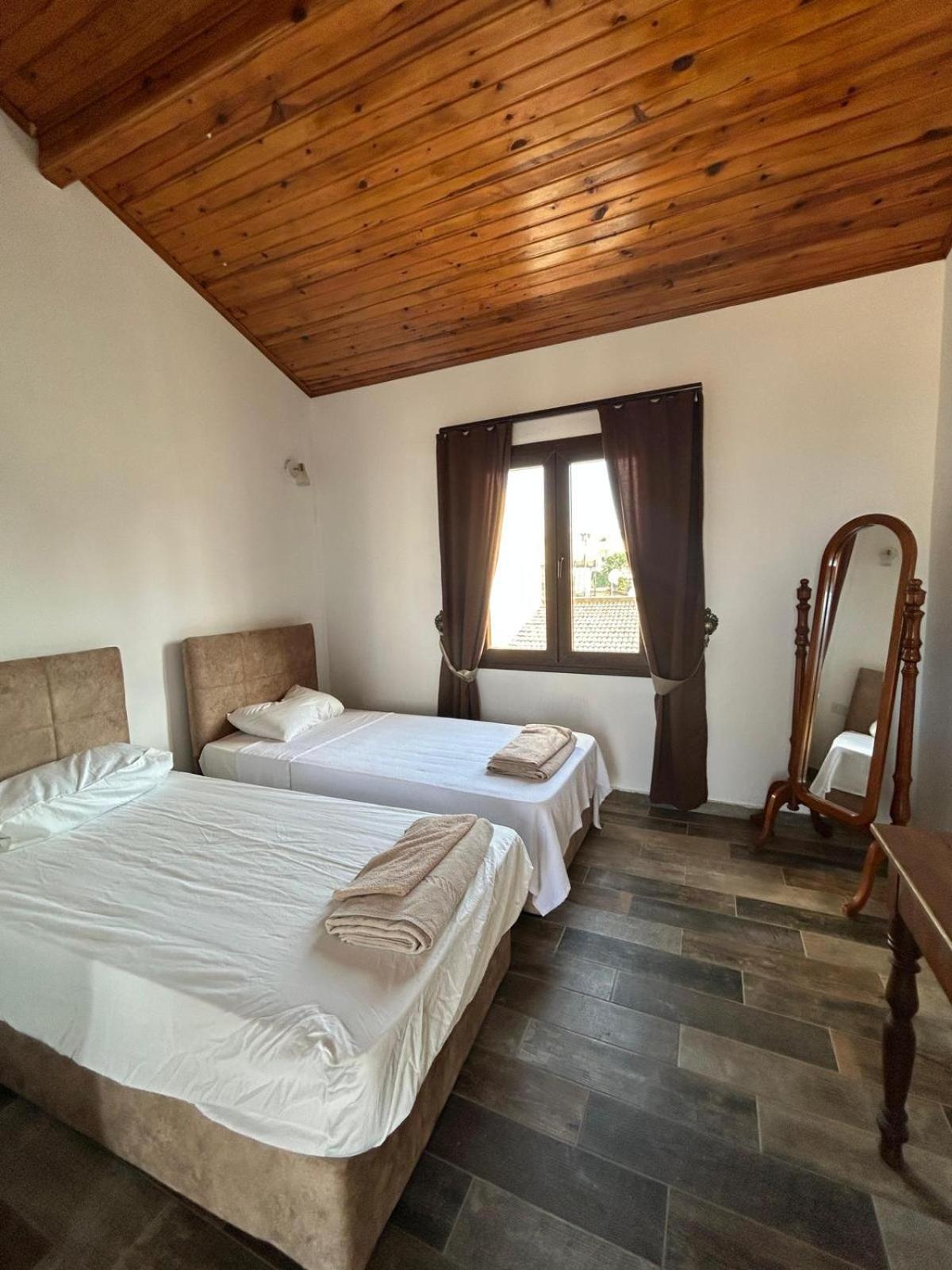 Arsione Guest House Famagouste Extérieur photo